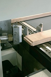 WEINIG HS 120 / HS 200 горизонтальное сращивание коротких заготовок